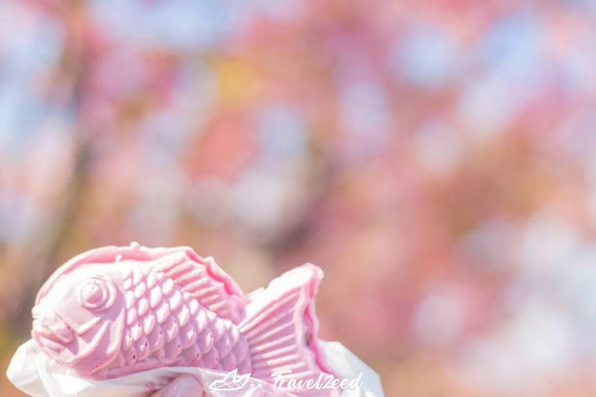 Sakura-colored taiyaki