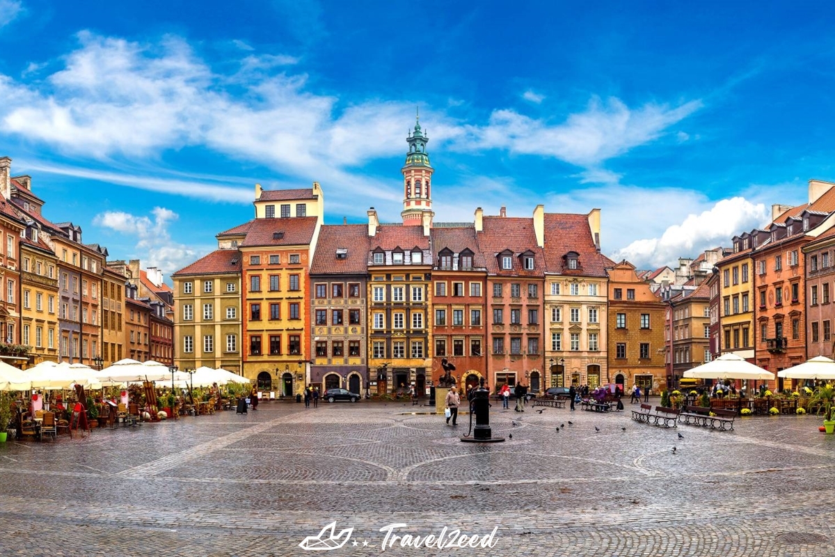 Old town square in Warsaw