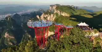 China Zhangjiajie Furong Zhen - ทัวร์จีน มหัศจรรย์...จางเจียเจี้ย ฟูหรงเจิ้น ภูเขาเจ็ดดาว เมืองหิมะจำลอง (ลงร้าน)